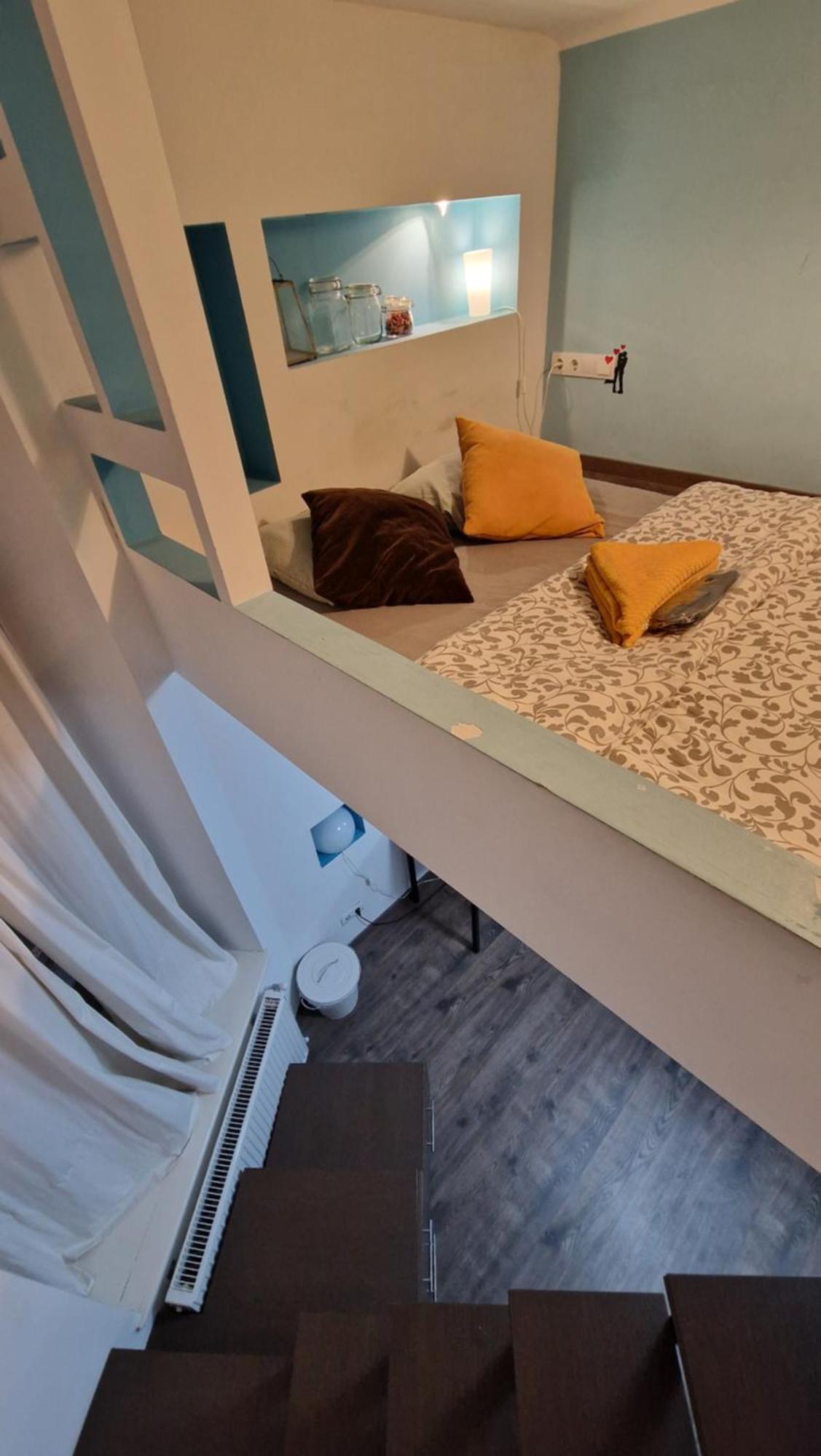 Turquoise Lofts Apartment บูดาเปสต์ ภายนอก รูปภาพ
